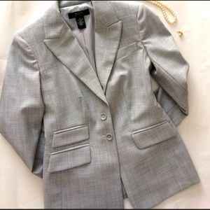 Body by Victoria Light grey Blazer Size 2